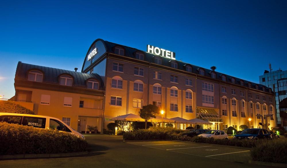 Sachsenpark-Hotel ไลป์ซิก ภายนอก รูปภาพ