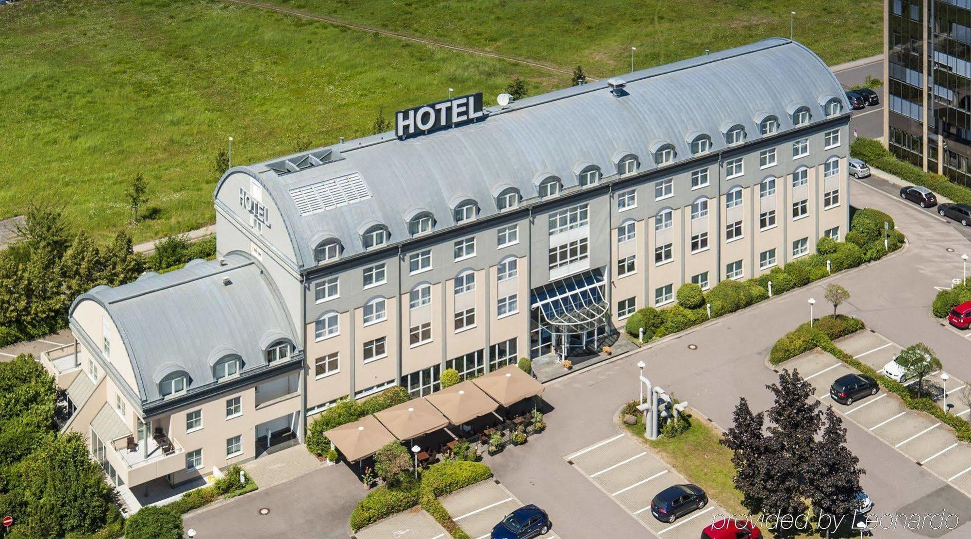 Sachsenpark-Hotel ไลป์ซิก ภายนอก รูปภาพ