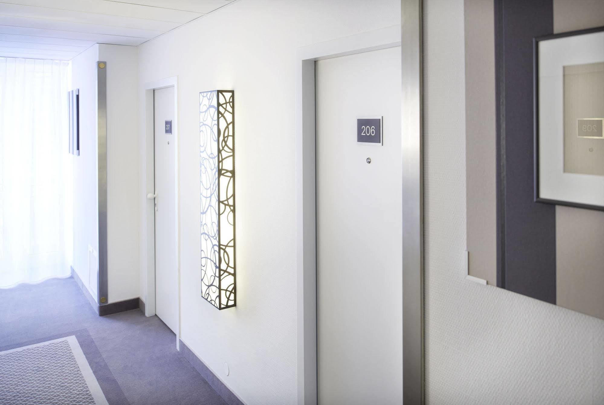 Sachsenpark-Hotel ไลป์ซิก ภายนอก รูปภาพ